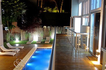 Aparthotel Arenas Calidas