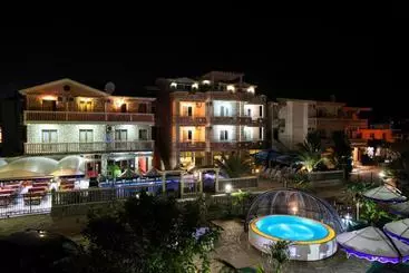 Aparthotel Villa Primafila