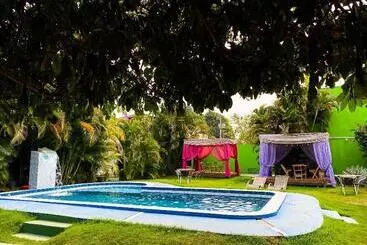 Hotell Caranda Eco Ville