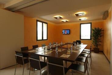 ホテル Corte Business