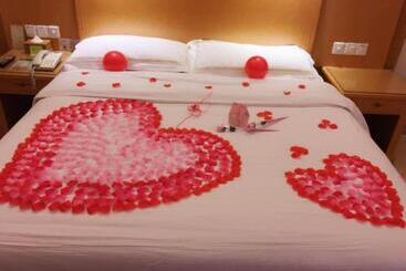 The Grace Hotel Shanghai Yexie