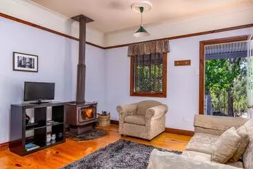 Hotel Cypress Ridge Cottages