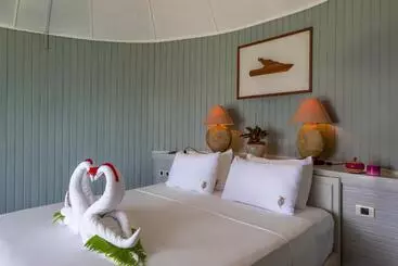 هتل Nika Island Resort & Spa, Maldives