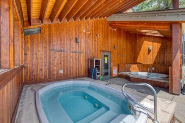 هتل Emerald Views At The West