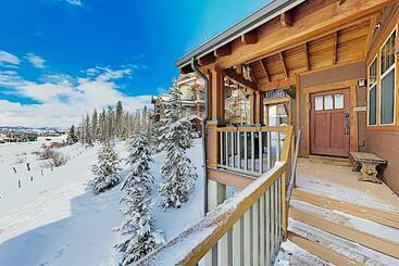 Hotel Byers Peak Views