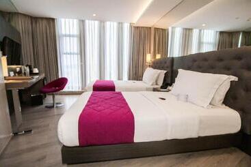 בית מלון כפרי Xyz