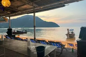 Cămin Phi Phi Ocean Club