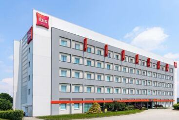호텔 Ibis Milano Fiera