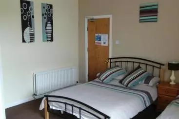 Hotel The Balmoral & Terrace Guest Houses