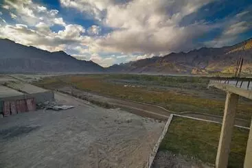 Hotel Baltistan Fort Skardu Resort