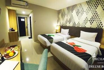 Orchardz Hotel Gajah Mada