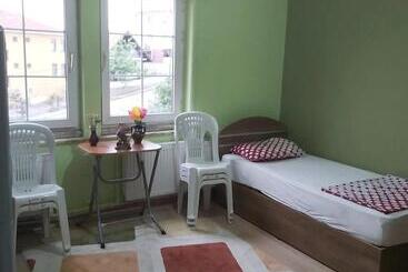 Hostel Ayça Konaklama