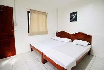 Ocean Breeze Hostel By Daily Sweet