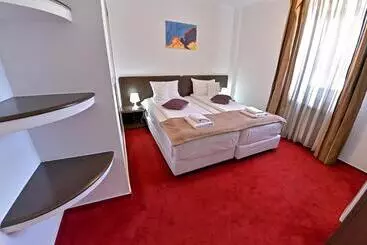 Pension Happy Day Motorcycle Friendly