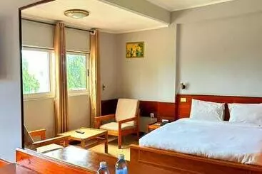 ホテル Royal Village