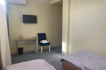 Bed and Breakfast Plus 1