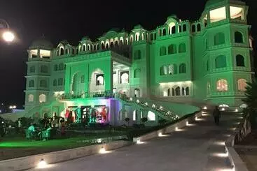 Hotel Indralok Palace & Resort