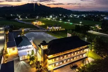 Hotel Pim Pool Villa Nan