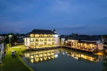 ホテル Pim Pool Villa Nan