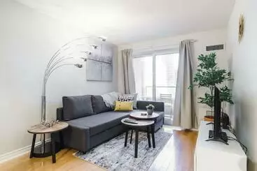 هتل آپارتمان Aoc Suites   Heart Of Downtown Condo