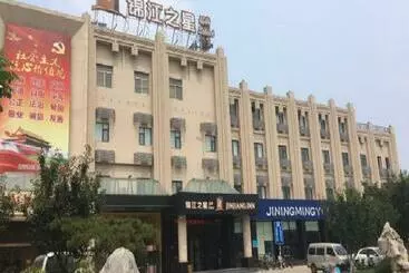 Hotelli Jinjiang Inn Select Jining Huoju South Road Branch
