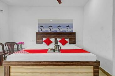 Hotel Oyo 89774 Noor