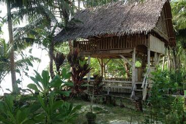 Hotel Masokut Surf Camp Siberut Mentawai Surfing Barrels