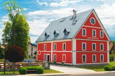 بنسيون Liptovský Mlyn