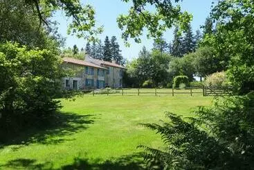 Aamiaismajoitus (B&B) Sérénité Verte à La Tuilerie Accommodation