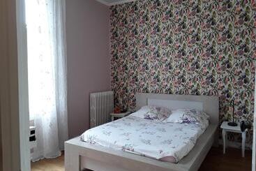 مبيت وإفطار Chantoiseau