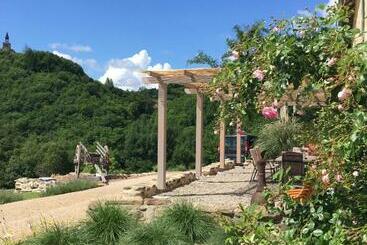 민박 Les 5 Petits Lapins