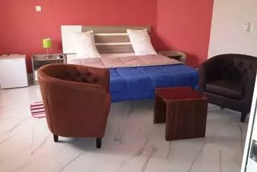 ホテル Impressive Colours Lodge   Akropong Akuapem