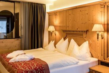 Traumhotel Alpina Superior Direkt Beim Skilift Isskogelbahn