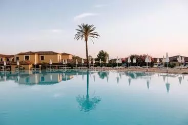 هتل Valtur Baia Dei Pini