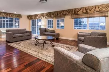 Riverside Hotel, Ascend Hotel Collection