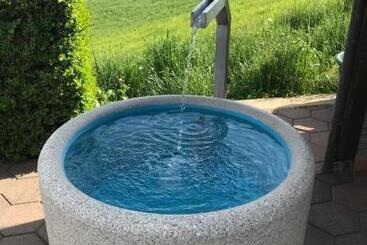 Bed and Breakfast Ruhige Zimmer Im Grünen Und Studio Im Naherholungsgebiet