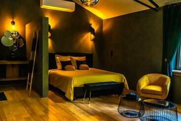 فندق Paradis Secret