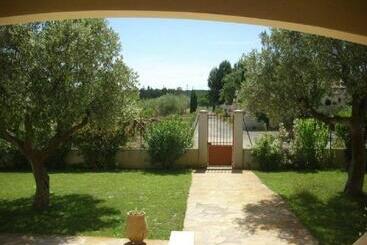 Majatalo Les Chênes De Da Li