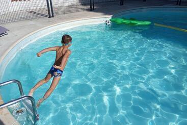 Bed and Breakfast Les Ormes De Belluire