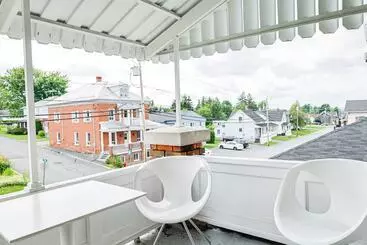 Bed and Breakfast Chez L Doc