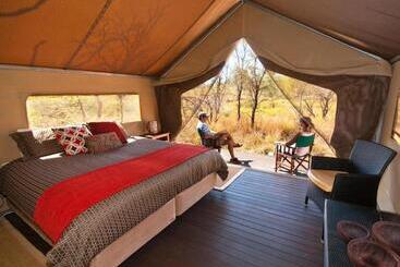 酒店 Bungle Bungle Wilderness Lodge