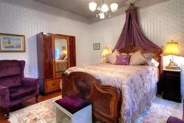 住宿加早餐 Gingerbread Mansion