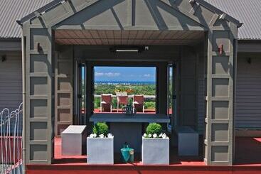 Bed and Breakfast Sugarloaf Lodge