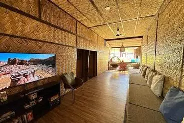 Bambam Hostel