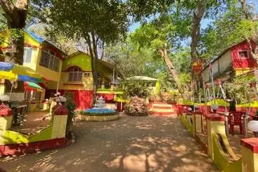 Green Hill Resort