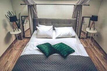 Bed & Breakfast The Loft   Garncarska 1