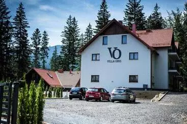 Aamiaismajoitus (B&B) Villa Obis