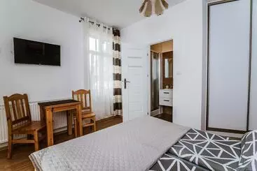 Majatalo Willa Halina