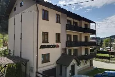 リゾートホテル Mirarosa