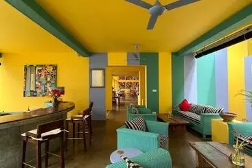 Отель Buckingham Place